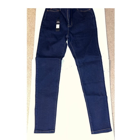 NWT Fashion Nova Jodeci Jeans - Picture 6 of 8